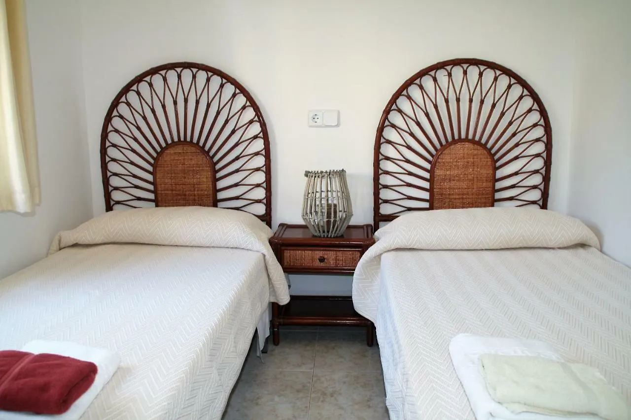 Apartaments Ocean Canada 普拉加德阿罗